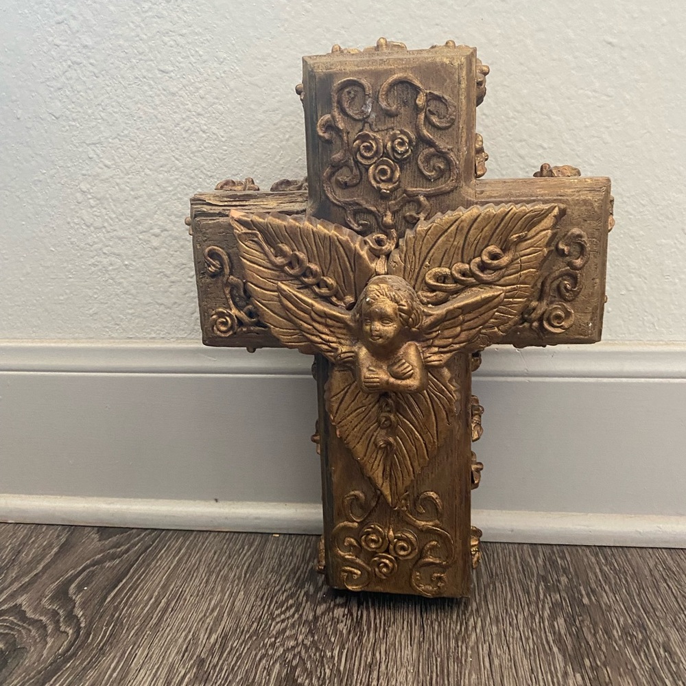 Cross - Picture 3 of 5